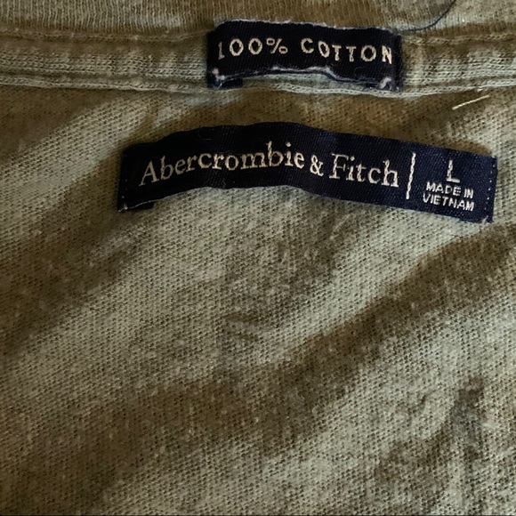 ✨3 for $25✨ Abercrombie & Fitch Cotton v-neck - Picture 4 of 7